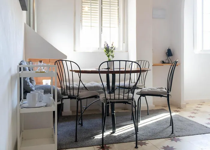 Azafran Jerez Apartamentos